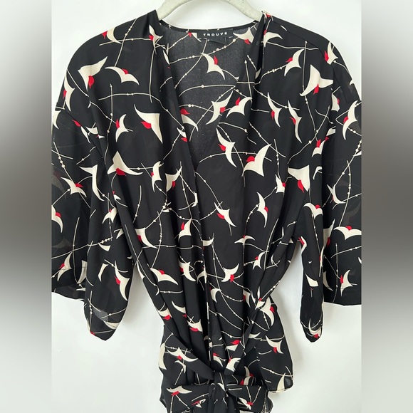 Trouvé sheer patterned wrap blouse. Size XXS. Great condition. - Picture 11 of 14